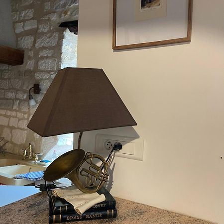 La Maison D'Alienor - Gites De Caractere A Chablis - 89 Esterno foto