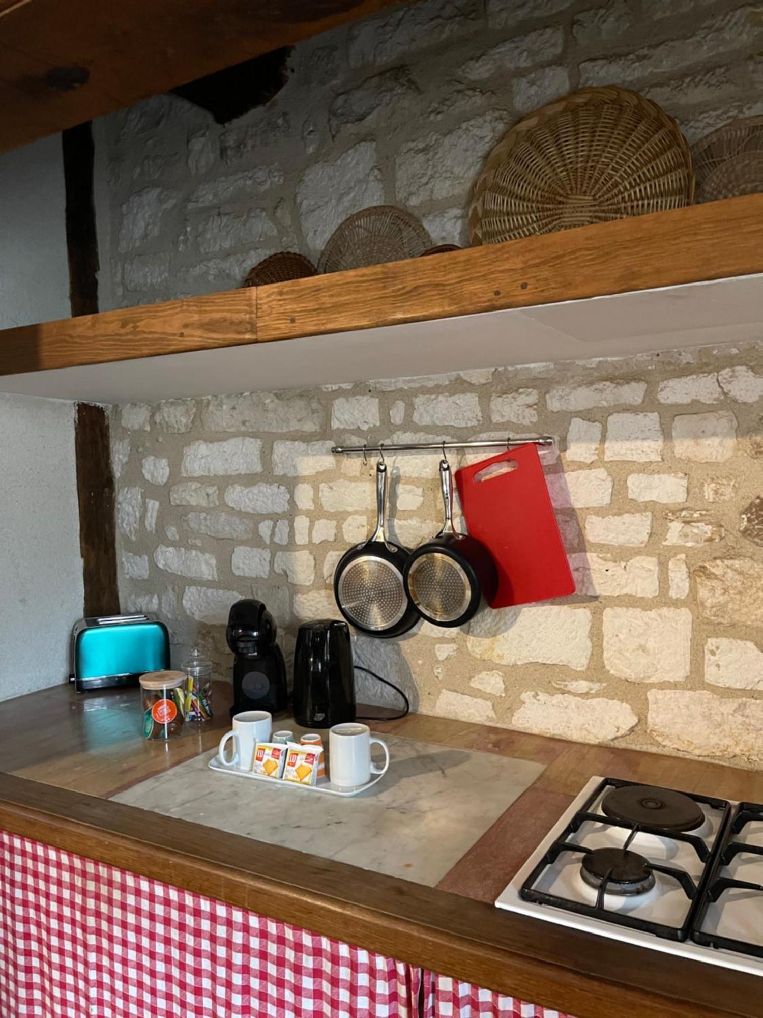La Maison D'Alienor - Gites De Caractere A Chablis - 89 Esterno foto