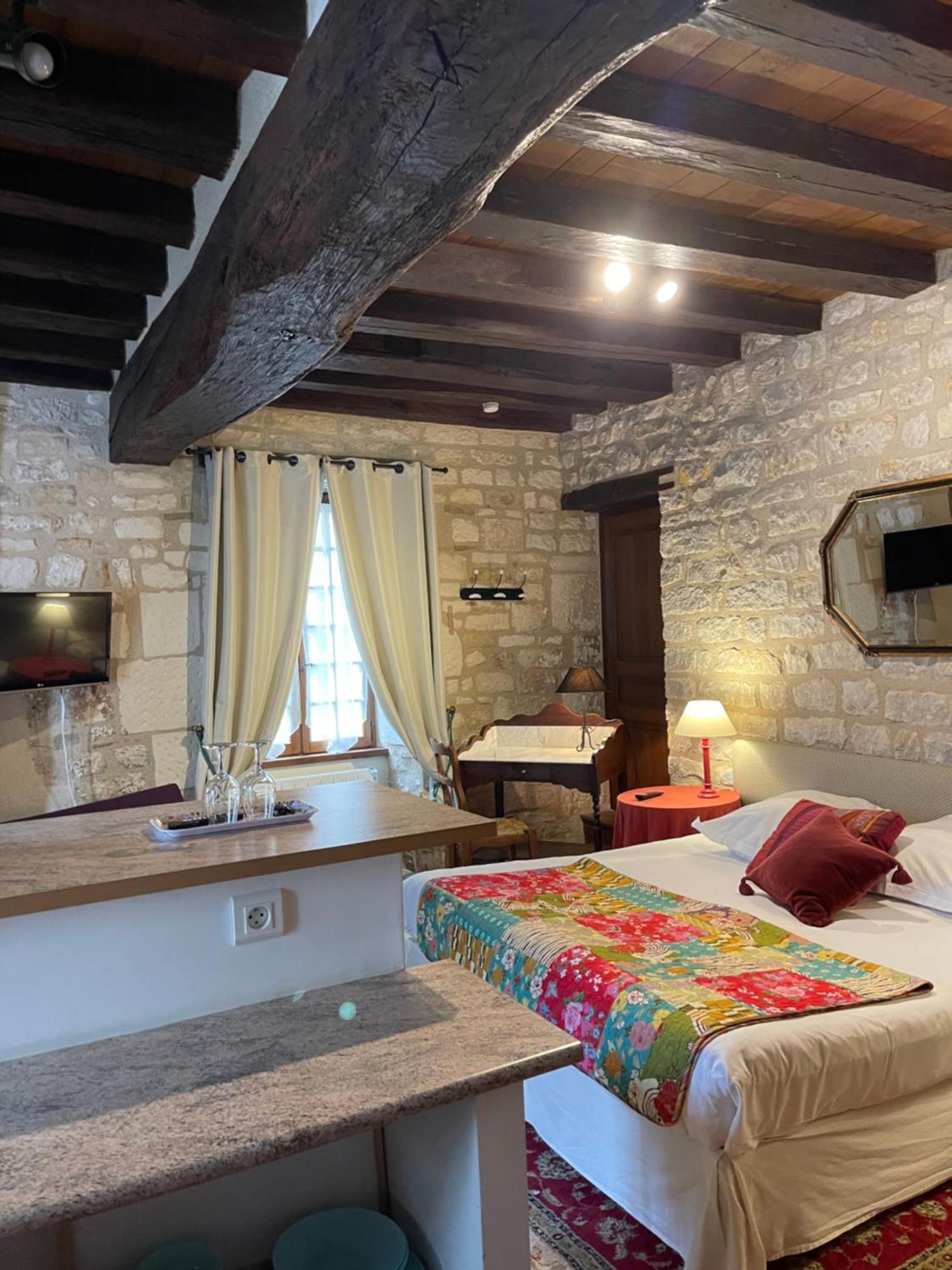 La Maison D'Alienor - Gites De Caractere A Chablis - 89 Esterno foto