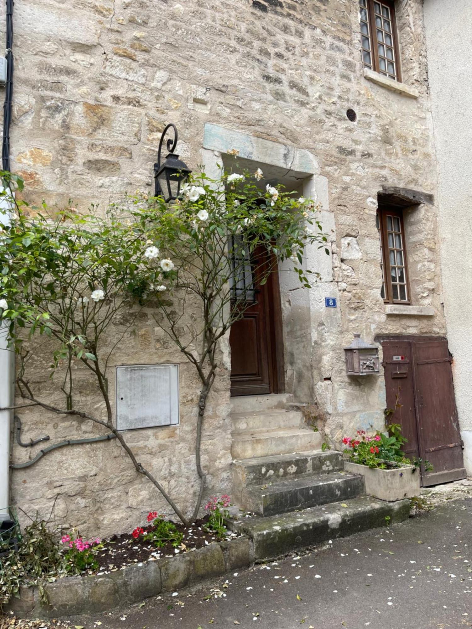 La Maison D'Alienor - Gites De Caractere A Chablis - 89 Esterno foto