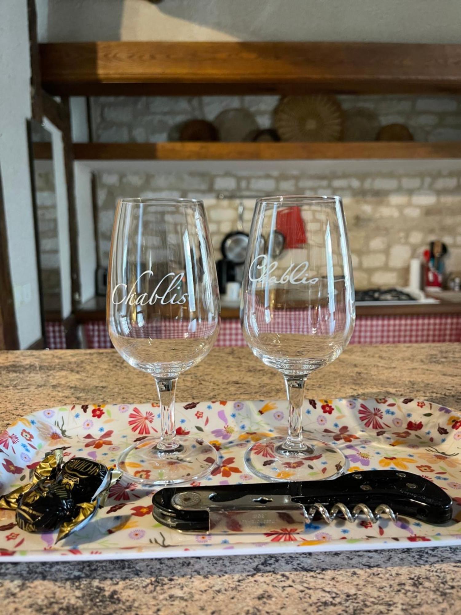 La Maison D'Alienor - Gites De Caractere A Chablis - 89 Esterno foto